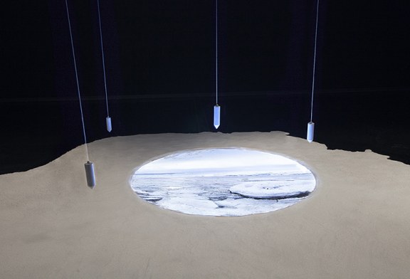 ARTE E POLITICA in mostra al Macro di Roma. Fra gli artisti rappresentati Ines Fontenla