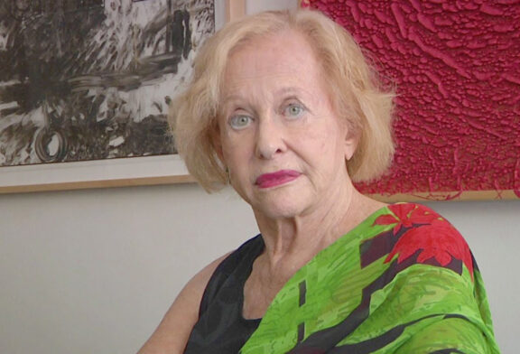 BARBARA ROSE. Critica contro