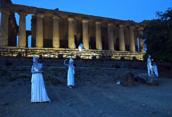 L'alba alla VALLE DEI TEMPLI è uno spettacolo
