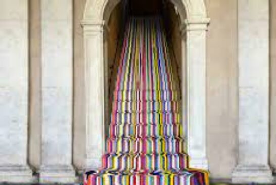Che follia! Al Chiostro del Bramante