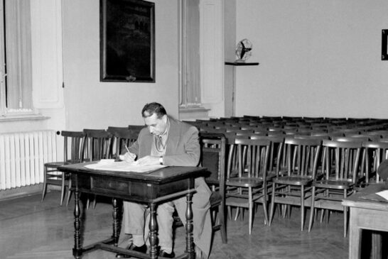 Anni interessanti. Momenti di vita italiana 1960-1975