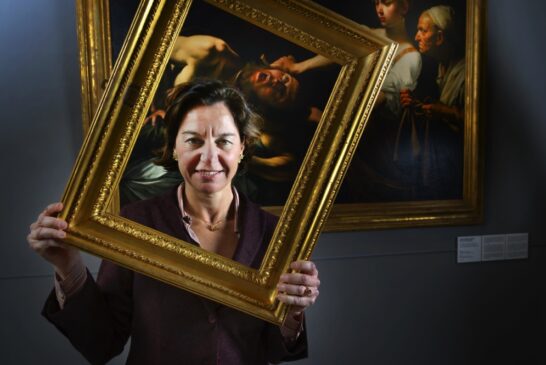 RITRATTE. Donne di arte e di scienza